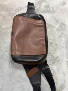 COACH ボディバッグ ブラウン・ブラック