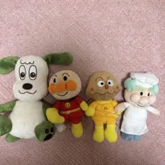アンパンマン ワンワン　ぬいぐるみ 4体セット