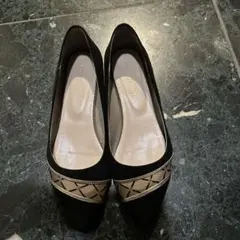 ほぼ未使用品　パンプス