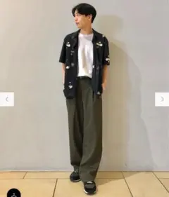 [UNIQLO] ユニクロ 半袖 プリントオープンカラーシャツ ブラック (M)