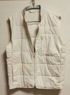 値下げしました!ZARA クリーム色 キルティングダウンベスト 中古