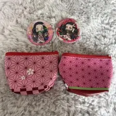 鬼滅の刃　ねずこちゃん　ポーチ　缶バッジ