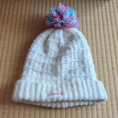 phenix ポンポン付きニット帽のサムネイル