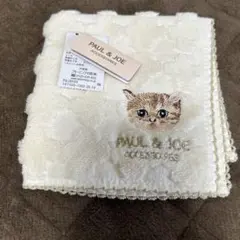 PAUL & JOE 猫刺繍ハンカチ