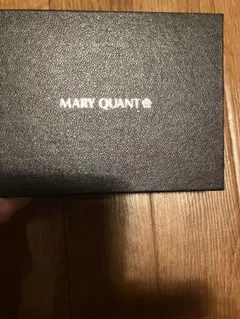 MARY QUANT 黒ボックスのサムネイル