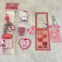 キティ根付け 昭和クラブ3点セット - メルカリ
