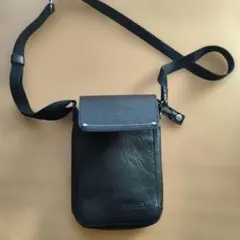 ブラック レザーショルダーバッグ doubles