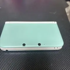 ニンテンドー3DS LL ミントホワイト 本体　動作確認済み　SDカード付属