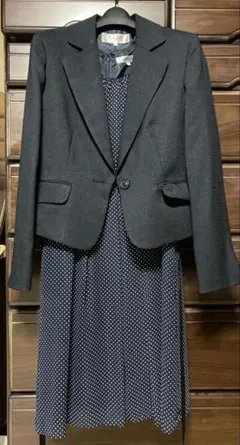 ネイビージャケットと水玉ドレス セット