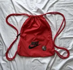 NIKE ナイキ　ナップザック　ピンクレッド　y2k 平成ギャル　缶バッジ　古着のサムネイル