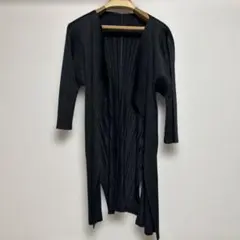 PLEATS PLEASE ISSEY MIYAKE ロングカーディガン　黒のサムネイル