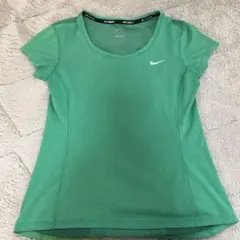 Nike メッシュ Tシャツ 緑