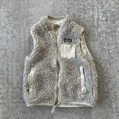 patagonia フリースベスト　ベイジュ