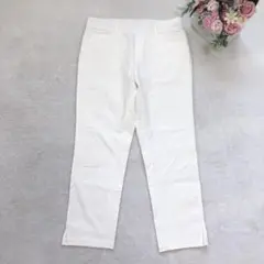 シューラルー クロップド丈ストレッチパンツ レディースボトム シンプル 無地 白