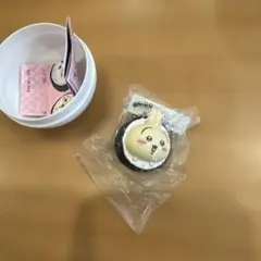 ちいかわ 寿司 キーホルダー