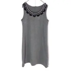 トッコ（9AR）ノースリーブひざ丈ワンピース ビジュー ジャンパースカート