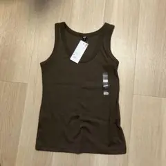 ユニクロ　UNIQLO ソフトリブ　タンクトップ　オリーブ　未使用　M