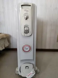 デロンギ社製オイルヒーター　1500w　4畳~10畳のサムネイル
