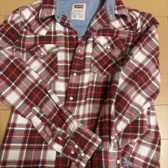 Levis