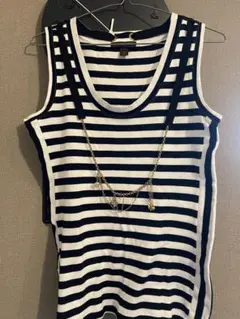 【ルイ ヴィトン】ネックレス付き ノースリーブカットソー タンクトップ Sサイズ ルイ ヴィトン】ネックレス付き ノースリーブカットソー タンク