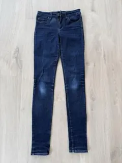 UNIQLO スキニーデニム ダークブルー