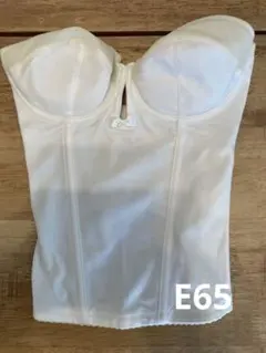 ブライダルインナービスチェ　コルセット　Sサイズ　E65