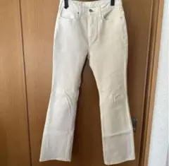 upperhights アッパーハイツ　ホワイトフレアデニム