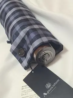 値下げAquascutum 折りたたみ傘 大判60cm チェック柄 紺《未使用》のサムネイル
