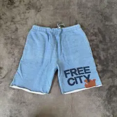 FREECITY フリーシティ インディゴ　加工　ショートパンツのサムネイル