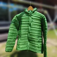 2026年最新】patagonia ダウンジャケット グリーンの人気アイテム