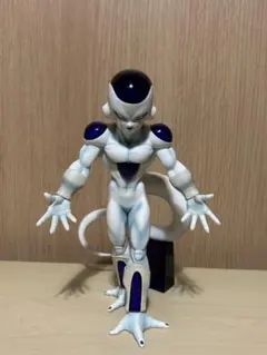さ*た様 ドラゴンボール MASTER STARS PIECE フリーザ 箱・台 さ*た様 ドラゴンボール MASTER STARS PIECE フリーザ 箱・台 - メルカリ