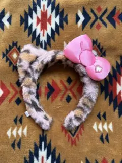 ヒョウ柄リボン付きカチューシャ