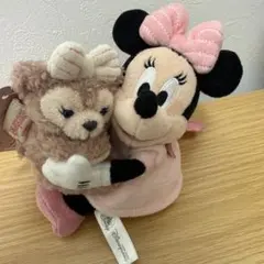 香港ディズニー　ミニー　シェリーメイ　ぬいぐるみキーチェーン