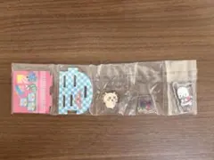 ちいかわ サンリオキャラクターズ アクリルスタンド ポチャッコ&シーサー
