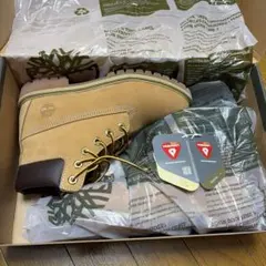【極美品‼️】✨Timberland✨ 6インチ プレミアムブーツ ウィート✨のサムネイル