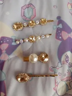 ビジュー　パール　ヘアクリップ ヘアピン　4点　セット