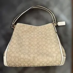 コーチ、バック