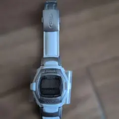 未使用保管品 CASIO G-SHOCK G-COOL 白 金属バックル 不動