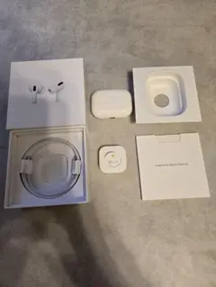 Apple - AirPods pro 第一世代　中古　箱　充電ケーブルなし Apple AirPods Pro 充電ケースのみ MagSafe USED超美品 第一世代