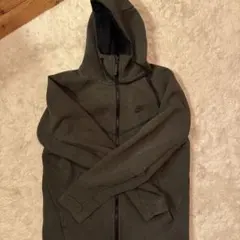 Nike ダークグレー フルジップパーカー & ジョガーパンツ