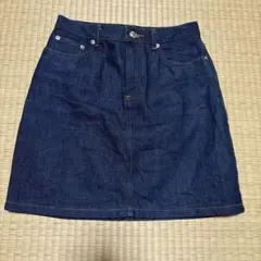 【APC】スタンダードスカート　なんでも質問くださいのサムネイル