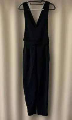 ブラック Vネック サロペット