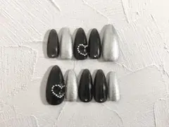 619.ハートネイル　シアーブラック　シルバー　ギャル　韓国　y2k 地雷ネイル