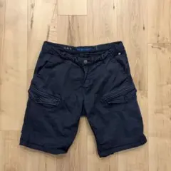 ネイビーショートカーゴパンツ ジッパーポケット付き