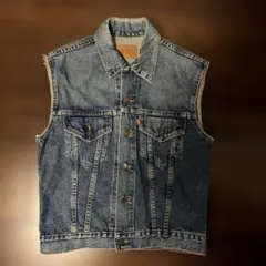 Item thumbnail for item cea7c17e-4acb-4064-8e80-fb0d1122646d