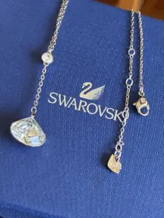 Swarovski クリスタルペンダント ネックレスのサムネイル