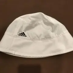 adidas バケットハット ホワイト 57.5cmのサムネイル