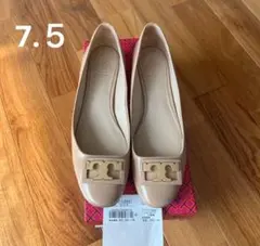 Item thumbnail for item a4e960cf-0e63-4038-a722-7e92ec5a1d4b