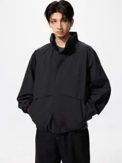 ユニクロ ウインドプルーフスタンドブルゾン M ブラック