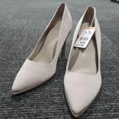 ベージュ ポインテッドトゥ ハイヒール